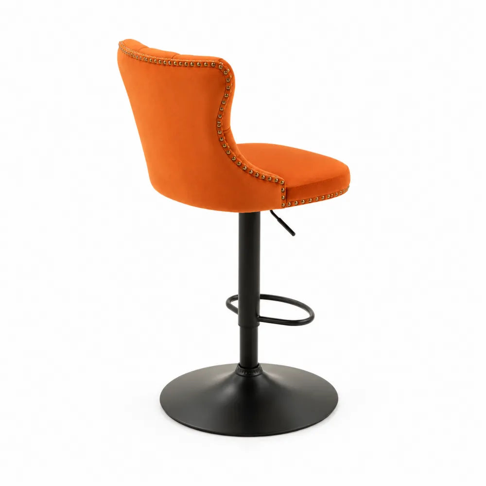 Sgabello da bar in velluto arancione con base in metallo regolabile